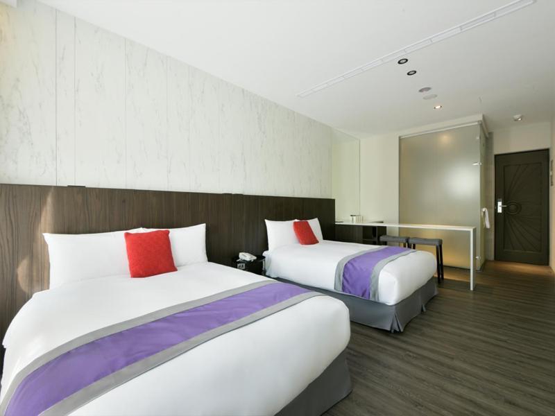 Hotel Hesper Hsr Taichung Exterior foto